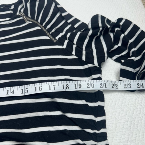 Michael Kors Black/White Stripe Boat Neck 3/4 Sleeve T-Shirt Size L - Picture 9 of 10